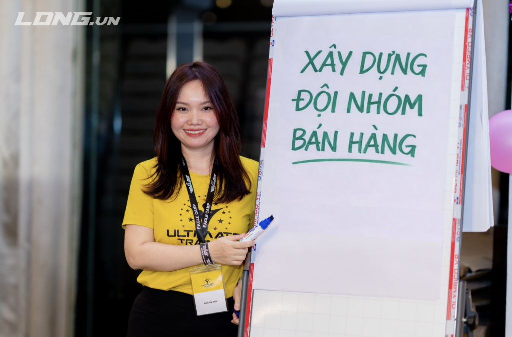 Annie Huynh xay dung doi nhom kinh doanh